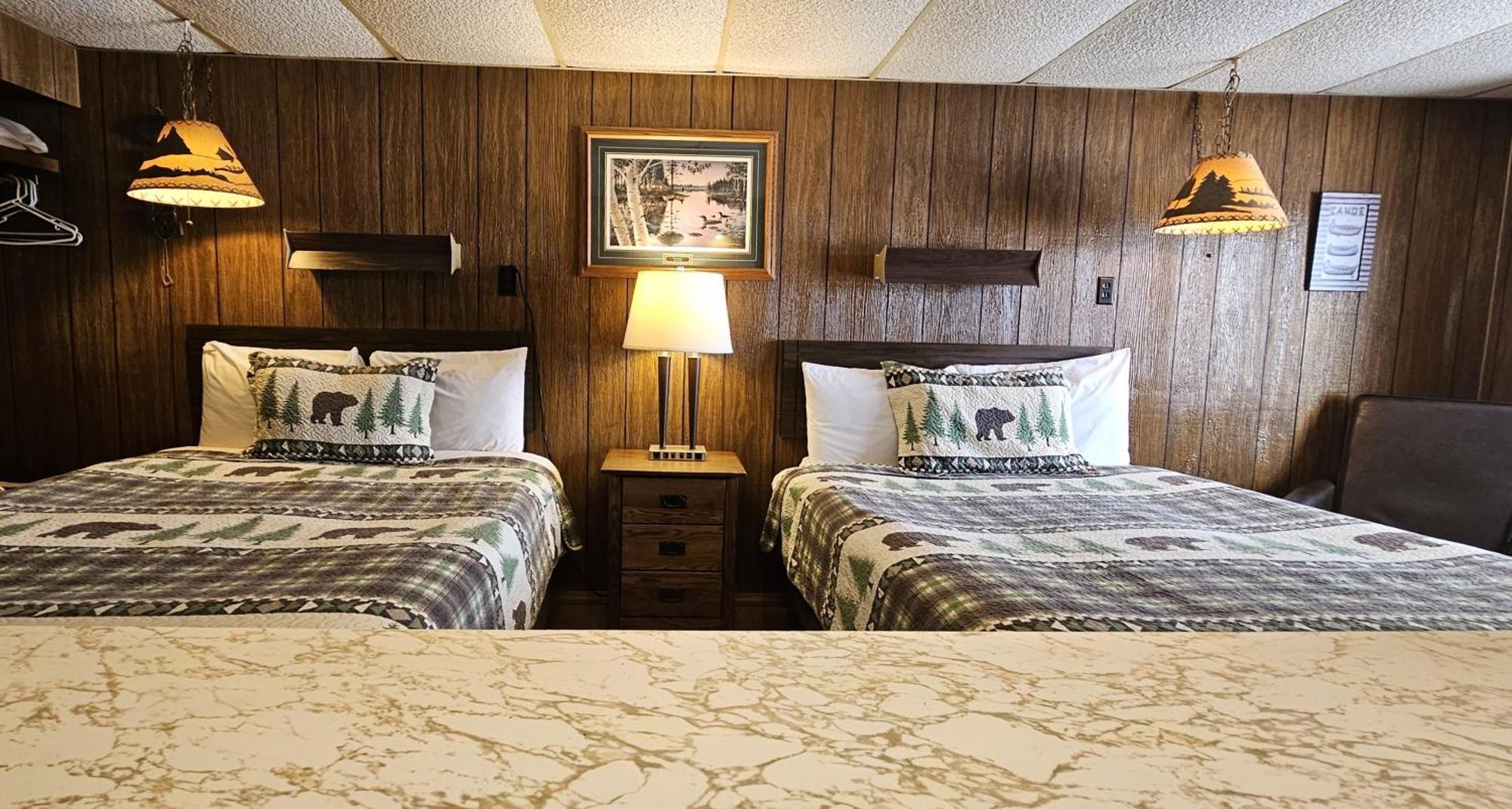 Lakeshore Motel Ice Lake Iron River Extérieur photo