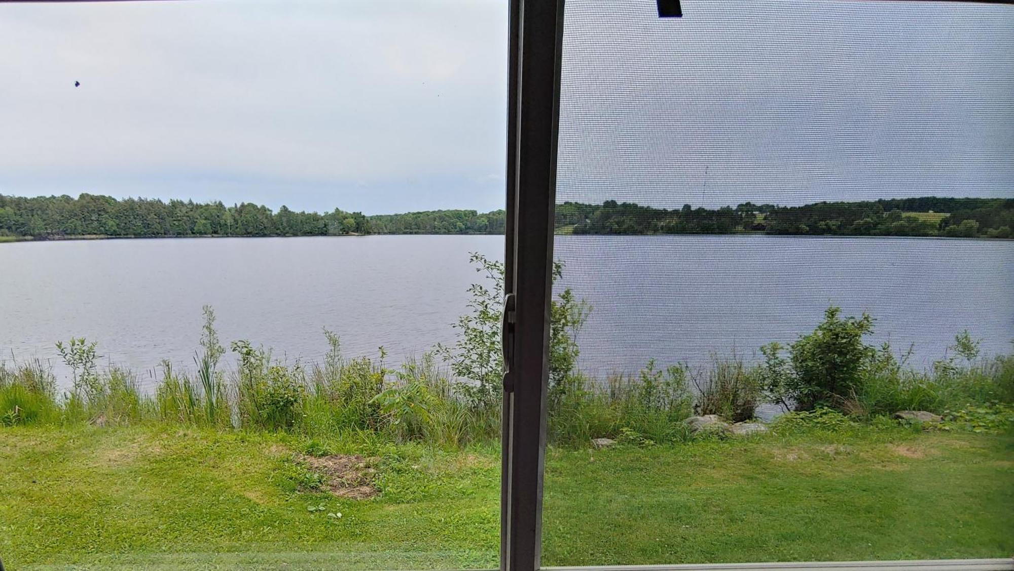 Lakeshore Motel Ice Lake Iron River Extérieur photo